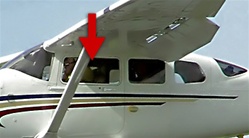 Door Window (Openable) (L or R) - Cessna 206 Super Skywagon